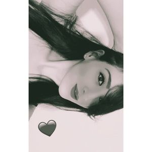 Meet your Posher, Priscilla